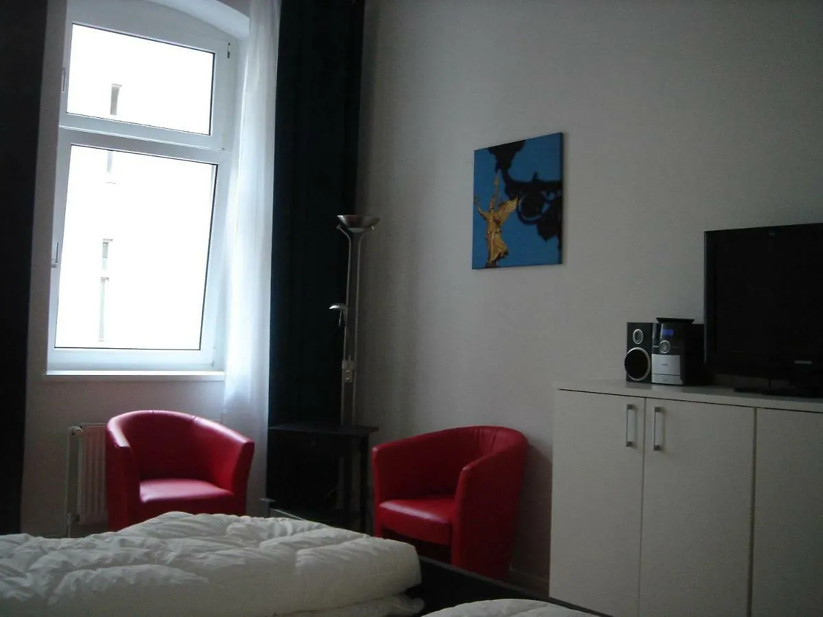 Apartment Helmholtzplatz Berlijn Duitsland