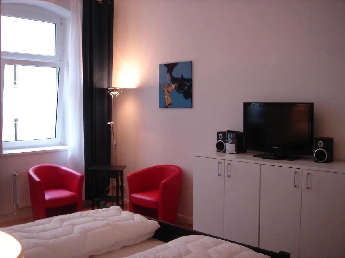 Apartment Helmholtzplatz Berlijn Duitsland